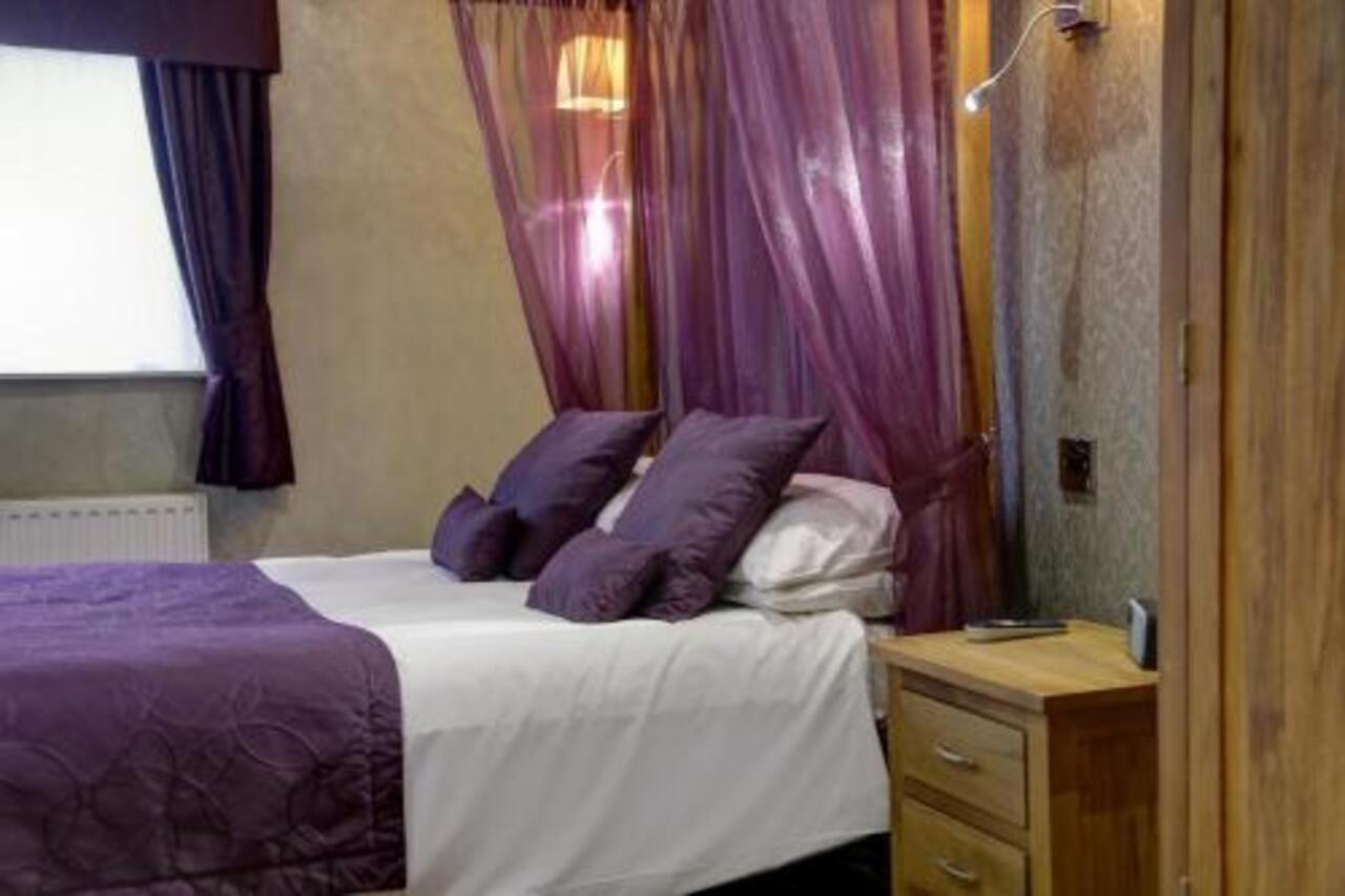 Bury Ramsbottom Old Mill Hotel And Leisure Club エクステリア 写真