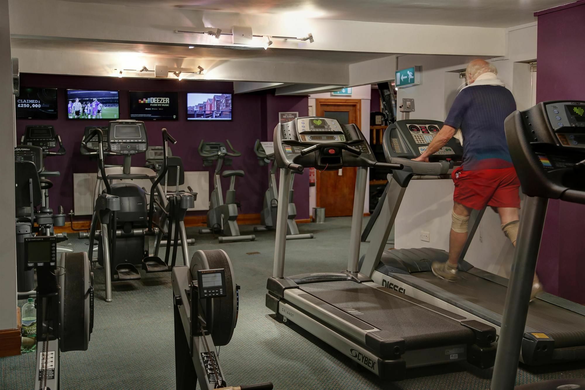 Bury Ramsbottom Old Mill Hotel And Leisure Club エクステリア 写真